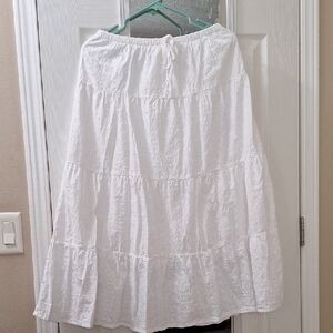 Japna White Maxi Skirt